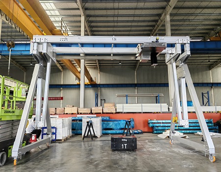 Double Aluminum Rail Beam Gantry Crane for Cleanrooms