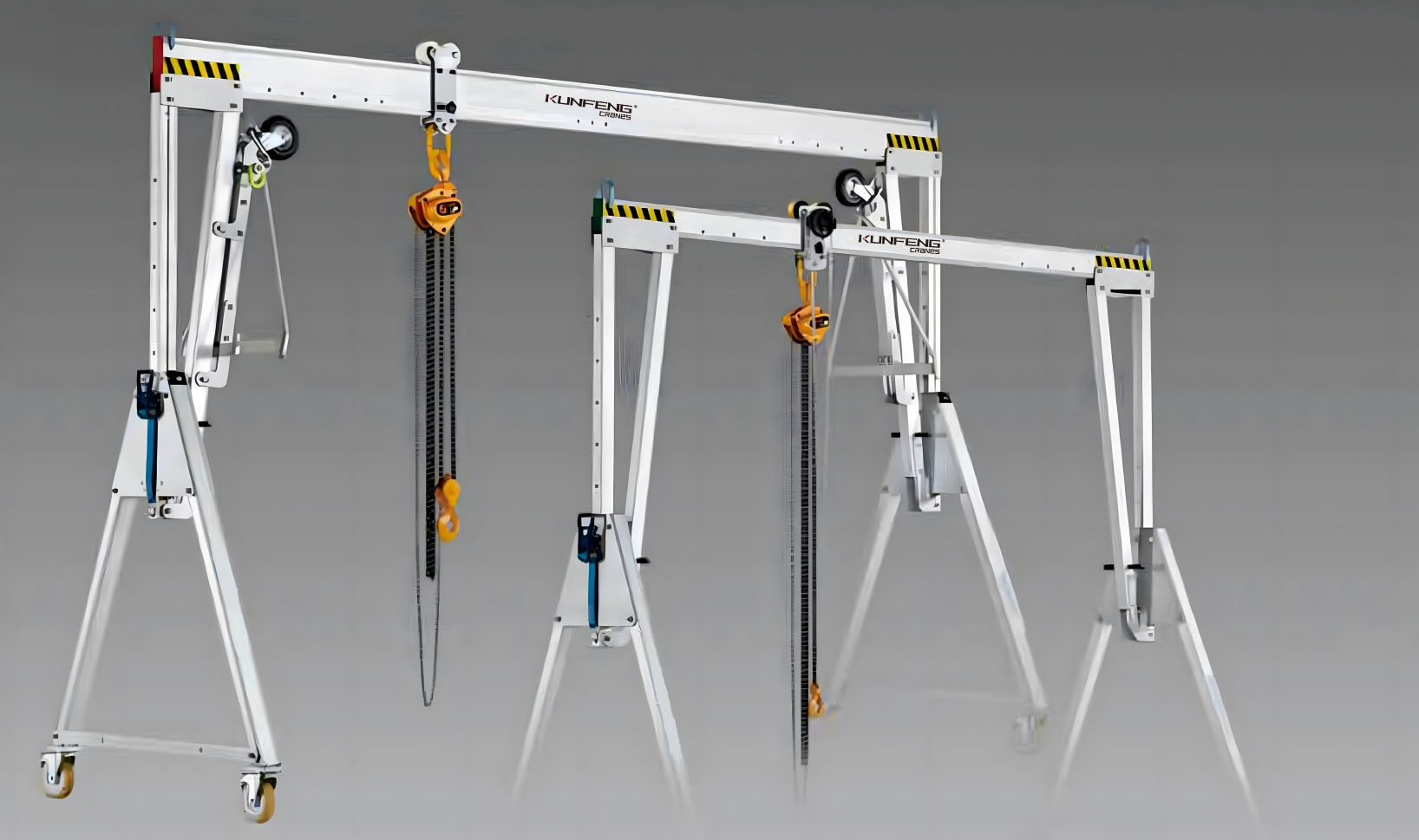 Aluminum mobile gantry crane for pharma industry